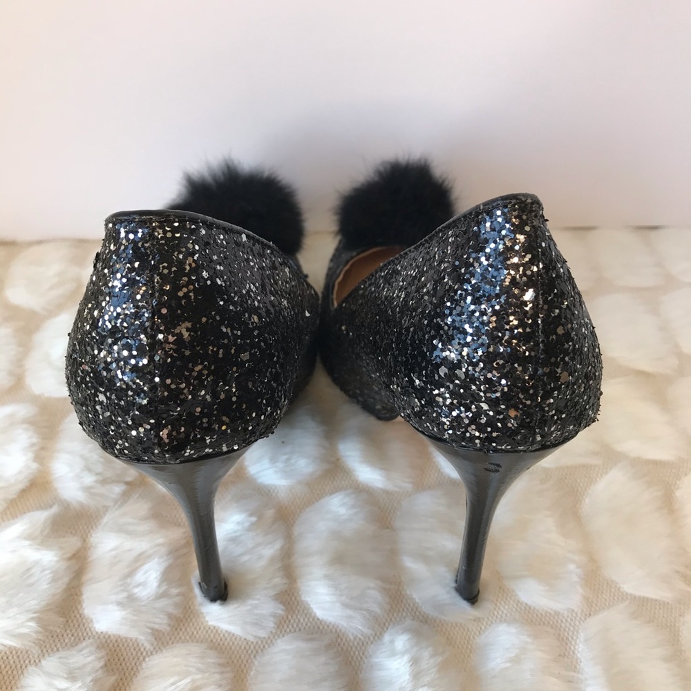 Sparkly black heels with fur Pom-Pom - Picture 4 of 6